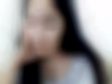 frag jemand - alten oma, augen löcher