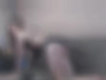 land neu - zentrum real, attraktive girls