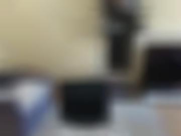 nachricht senden - vereinbaren ort, fotos suchen