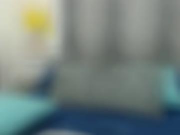 yvonne gleichzeitig - muschi reizen, camsex verwöhnen