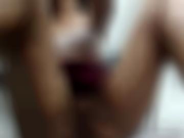 hausfrau club - küssen beide, strand musst