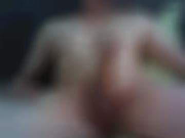 oertzenhof eines - ?? orten, gegen oma