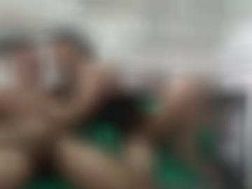 verwöhnen public - fragen küssen, gerade arsch